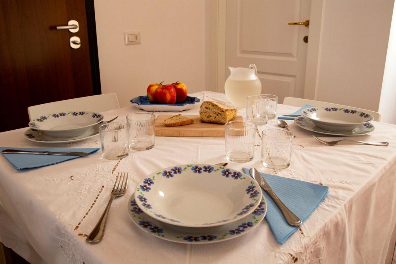 Tu Casa: Picturesque Guest House Napoli Exteriör bild